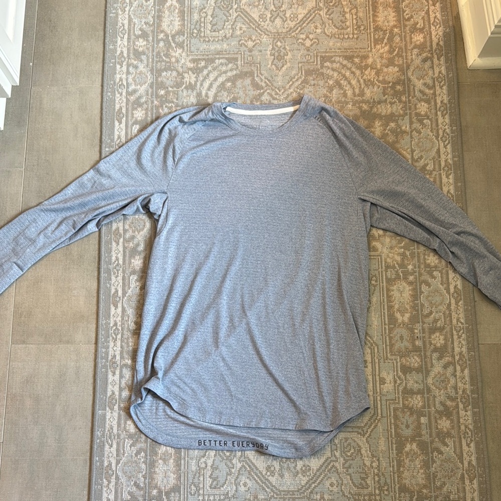 Men's Lululemon Long Sleeve Gray Shirt